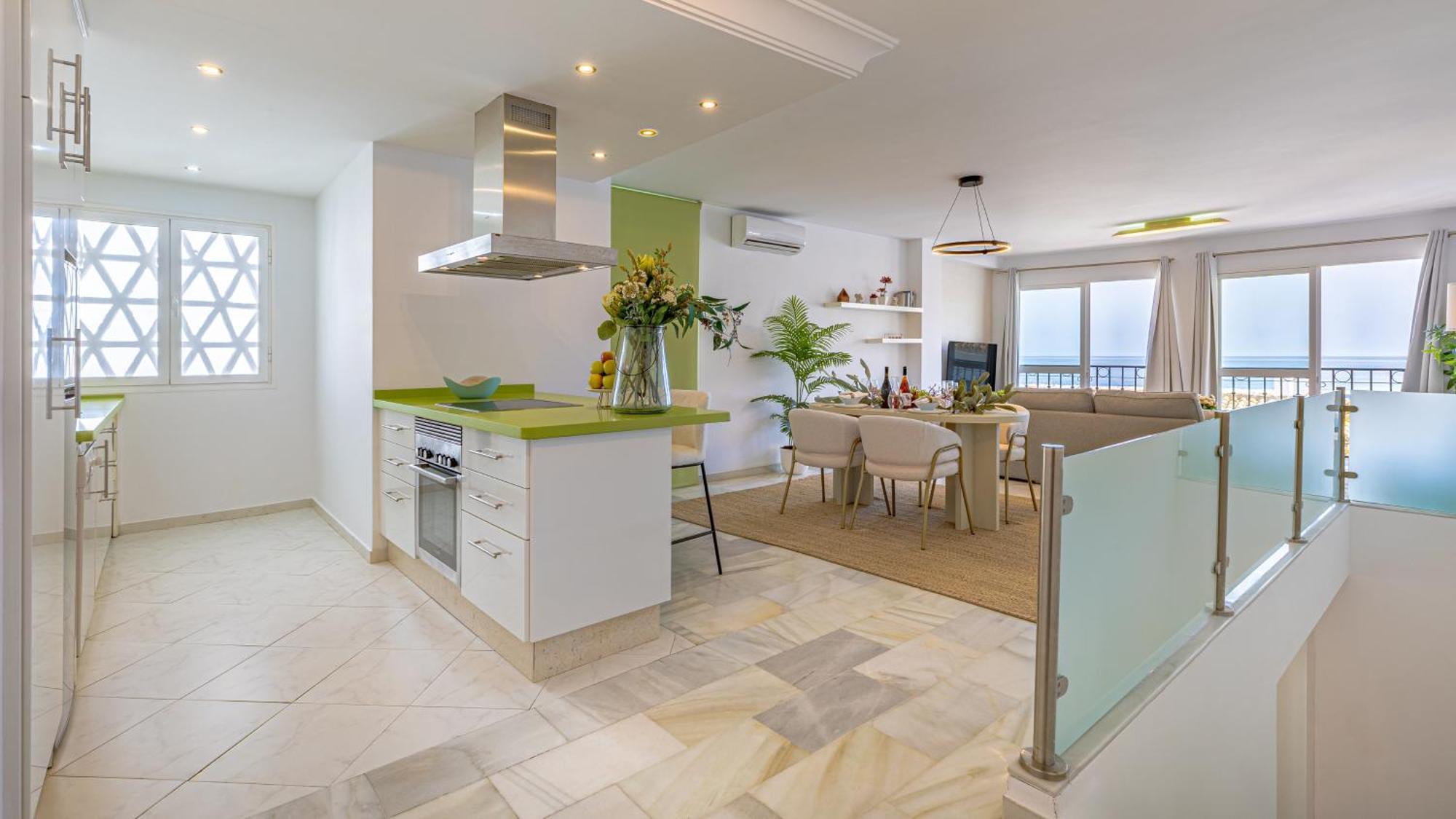 Vacation Marbella I Sea Views, 24-7 Security, Parking, Walk To Everything In Luxurious Puerto Banus מראה חיצוני תמונה